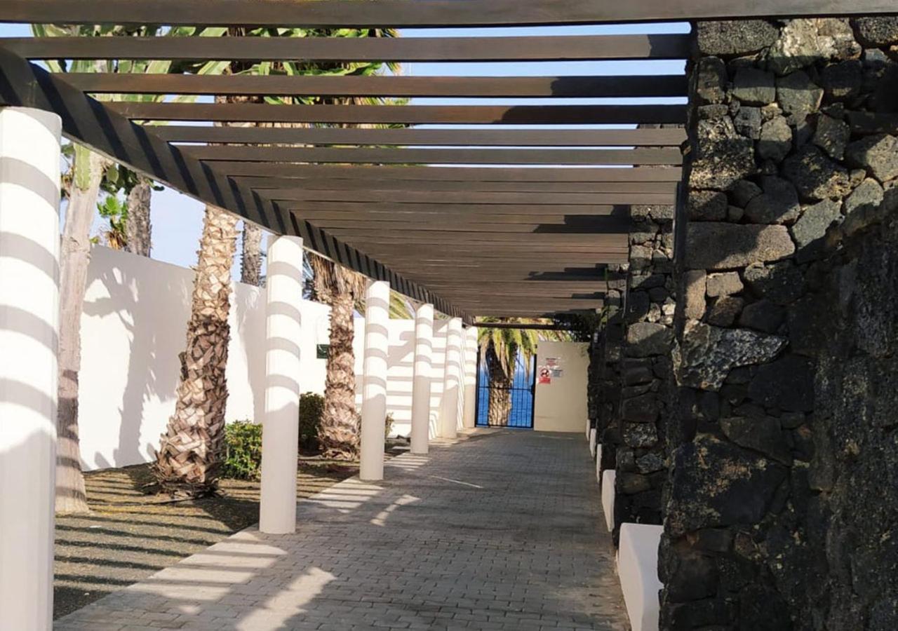 Villa Sun And Sea 4 Front De Mer Playa Rocca Коста Тегисе Екстериор снимка